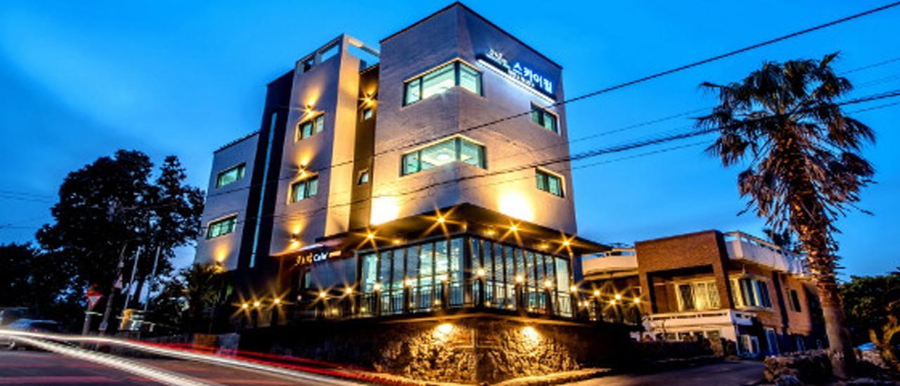 Jeju Skyhill Pension Seogwipo Exterior photo